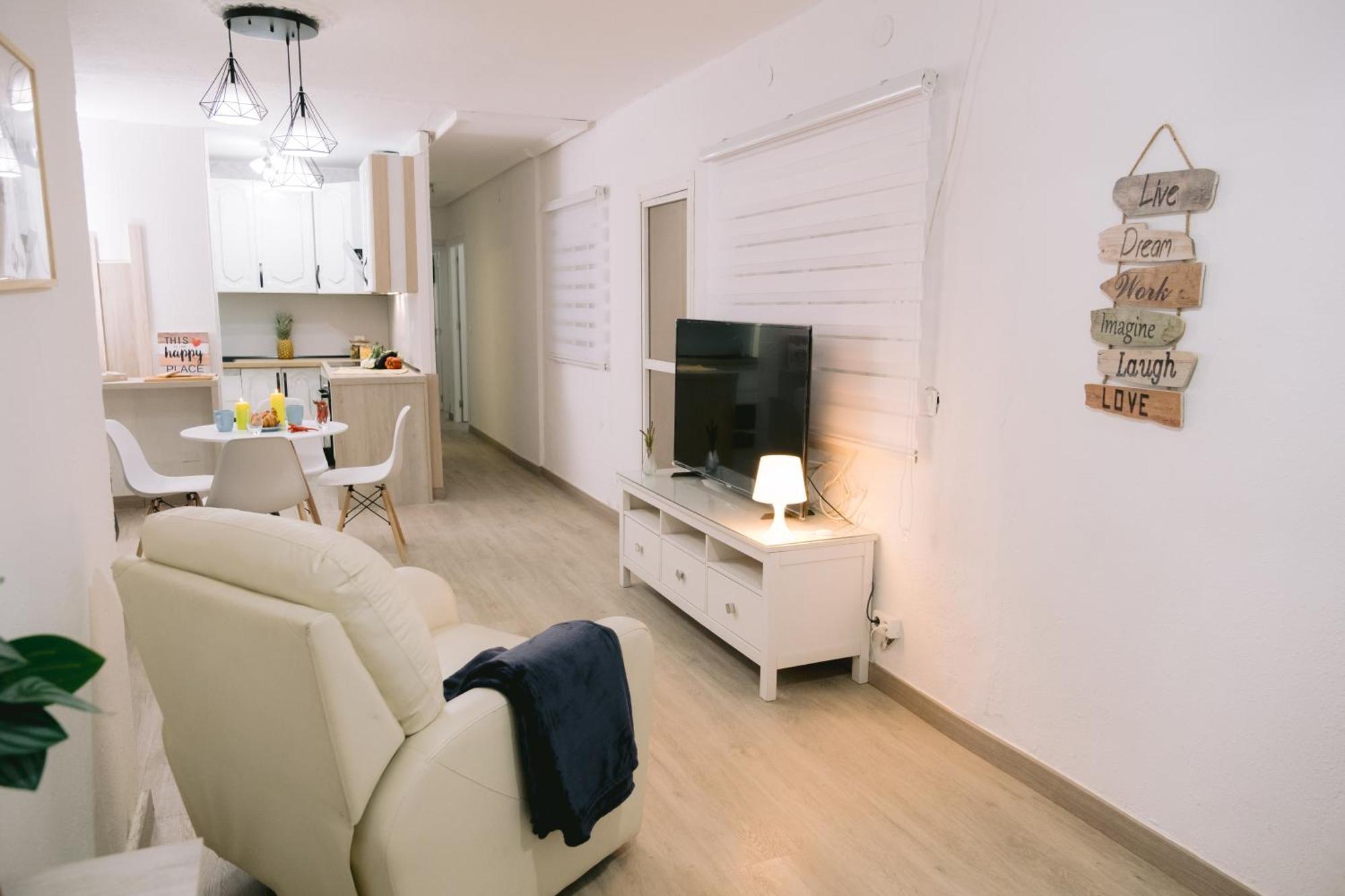 Piso Compartido Delyrent, Renfe Guest house *